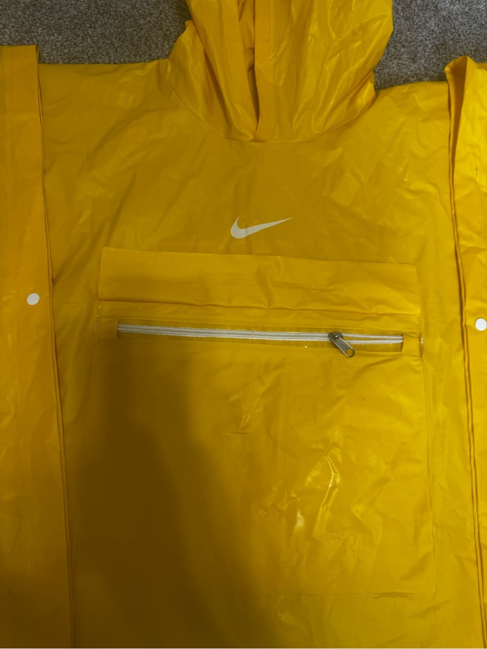 Unisex Nike Yellow Hooded Rain Poncho Snap Sides Zipper Pocket One Size - Picture 5 of 5